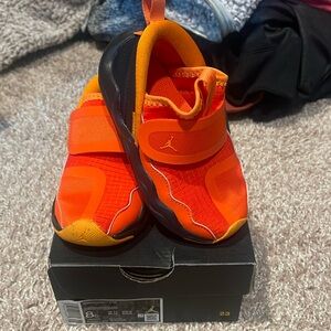 ✨ brand new ✨ Nike Jordan 23/7 (TD) kids